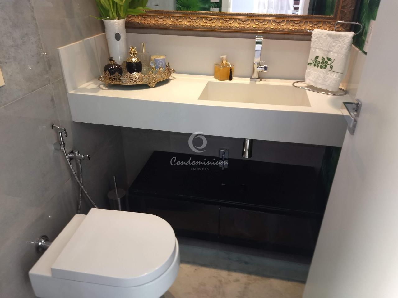 Casa de Condomínio com 3 quartos à venda, 243m² — foto 14 de 35