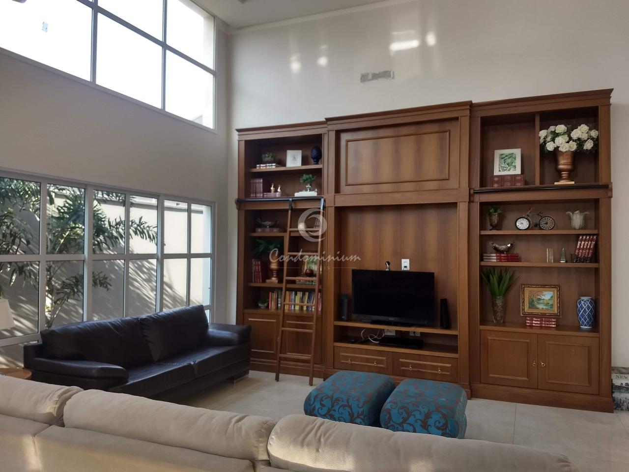 Casa de Condomínio com 3 quartos à venda, 243m² — foto 10 de 35