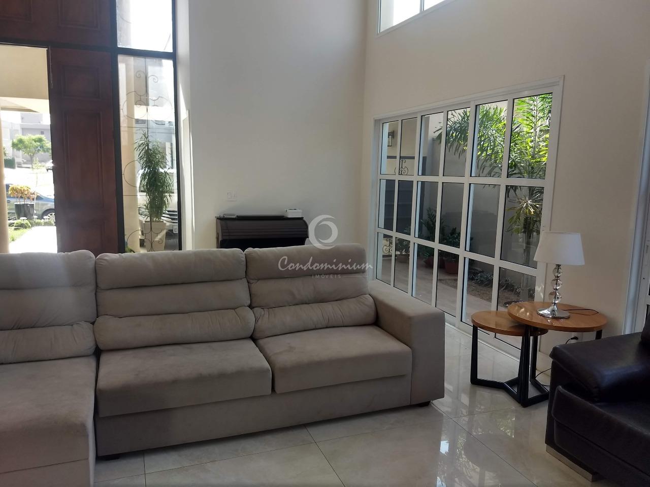 Casa de Condomínio com 3 quartos à venda, 243m² — foto 12 de 35