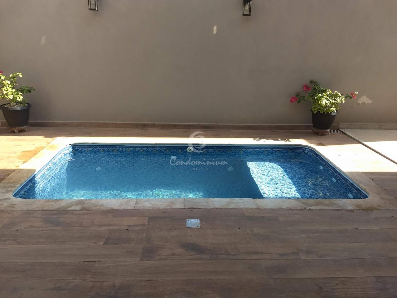 Casa de Condomínio com 3 quartos à venda, 243m² — foto 24 de 35