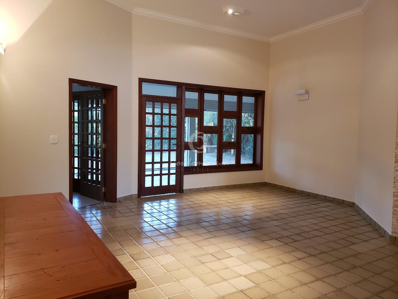 Casa de Condomínio com 4 quartos à venda, 390m² — foto 3 de 35