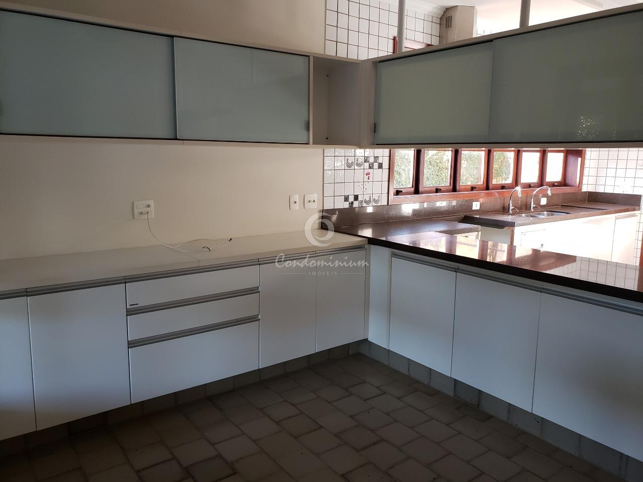 Casa de Condomínio com 4 quartos à venda, 390m² — foto 19 de 35