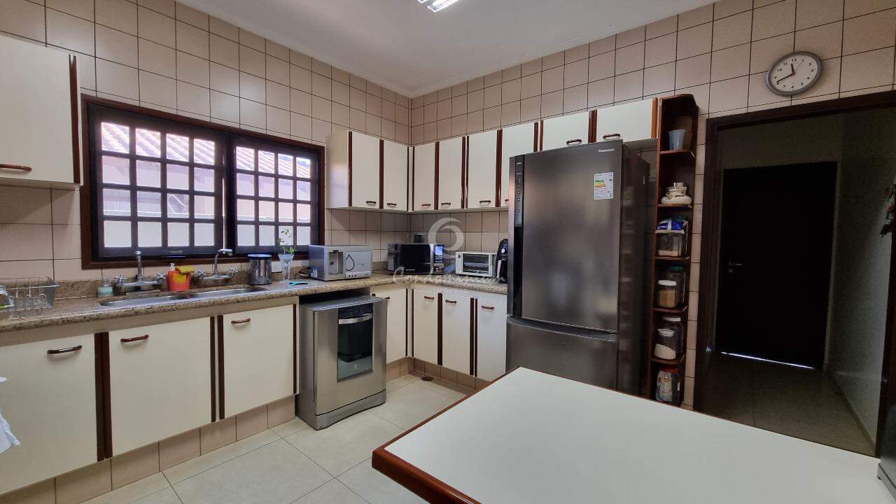 Casa de Condomínio com 4 quartos à venda, 600m² — foto 14 de 33
