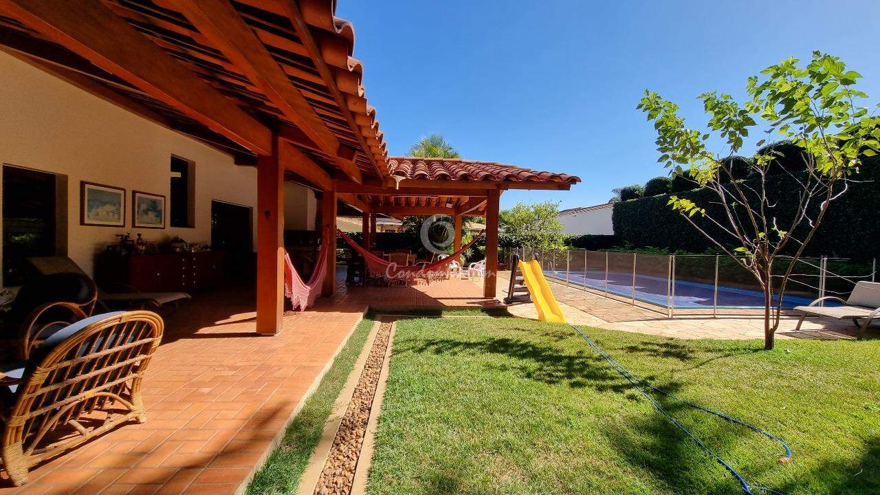 Casa de Condomínio com 4 quartos à venda, 600m² — foto 27 de 33
