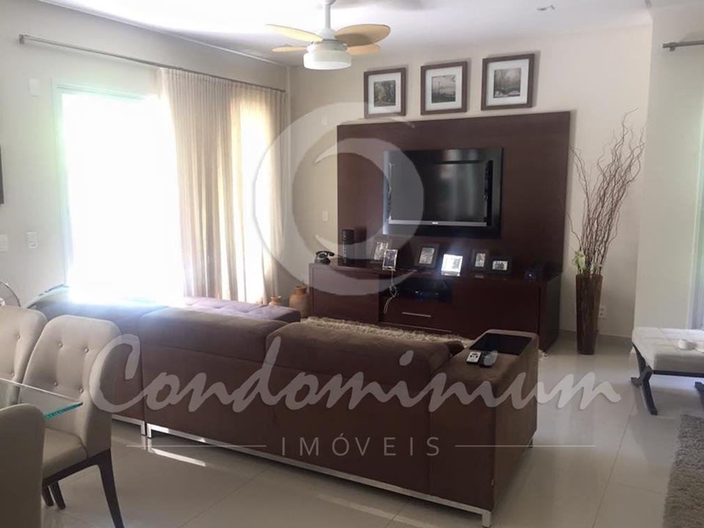 Casa de Condomínio com 3 quartos à venda, 300m² — foto 27 de 39