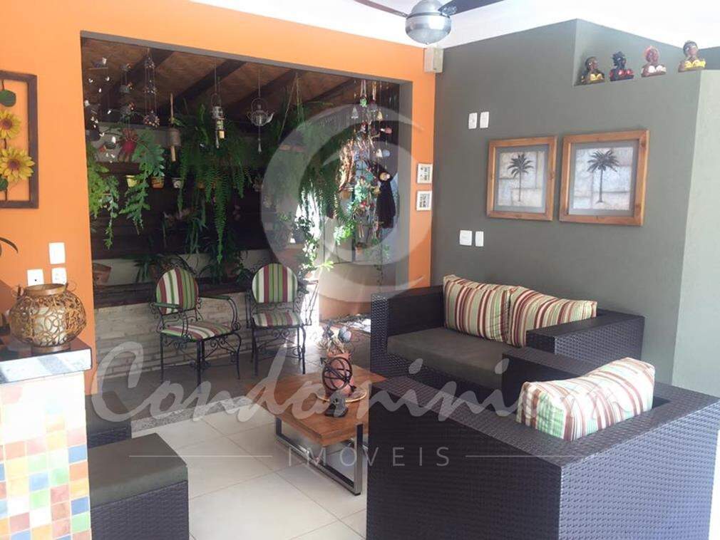 Casa de Condomínio com 3 quartos à venda, 300m² — foto 4 de 39