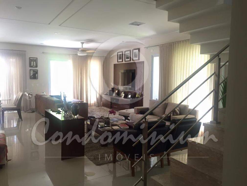 Casa de Condomínio com 3 quartos à venda, 300m² — foto 22 de 39
