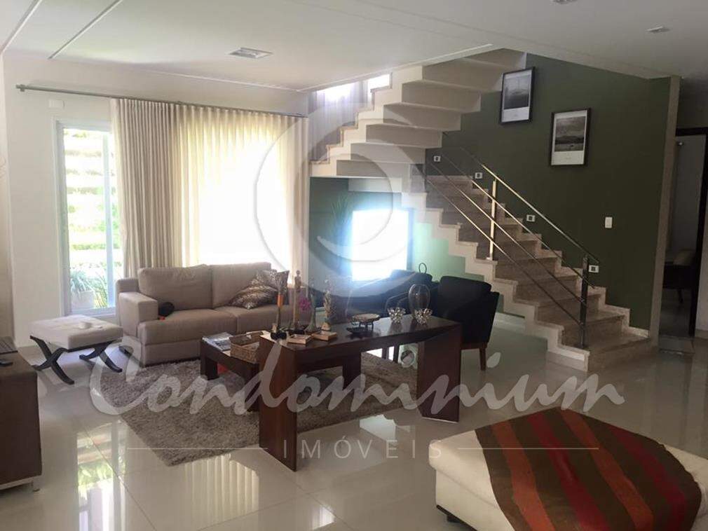 Casa de Condomínio com 3 quartos à venda, 300m² — foto 12 de 39