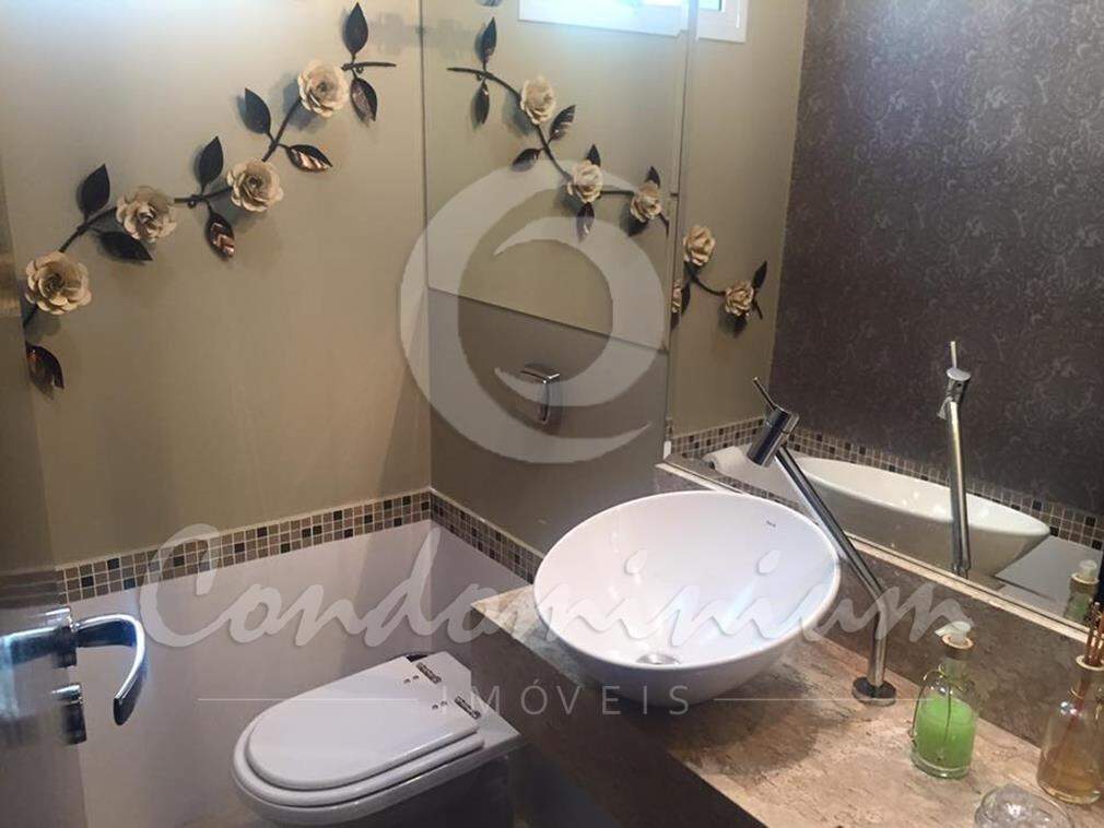 Casa de Condomínio com 3 quartos à venda, 300m² — foto 24 de 39