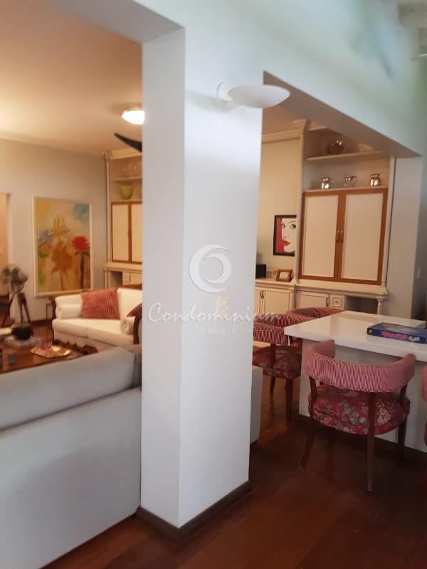 Casa com 4 quartos à venda, 523m² — foto 11 de 26