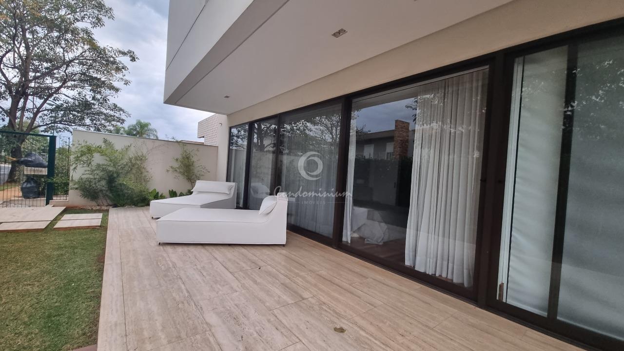 Casa de Condomínio com 4 quartos à venda, 650m² — foto 12 de 54