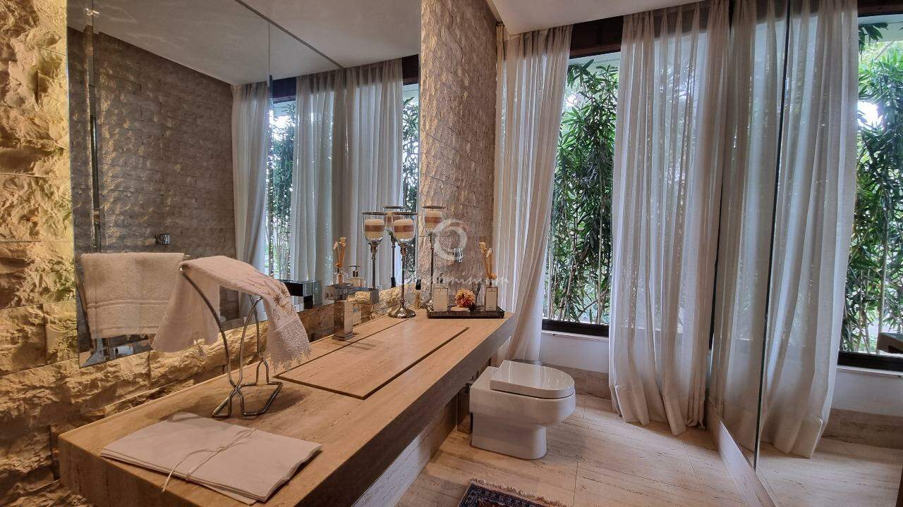 Casa de Condomínio com 4 quartos à venda, 650m² — foto 26 de 54