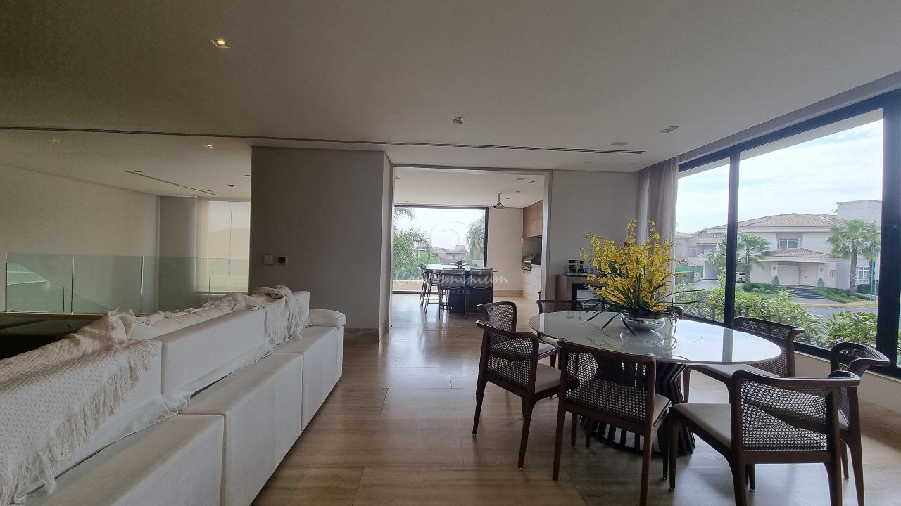 Casa de Condomínio com 4 quartos à venda, 650m² — foto 23 de 54