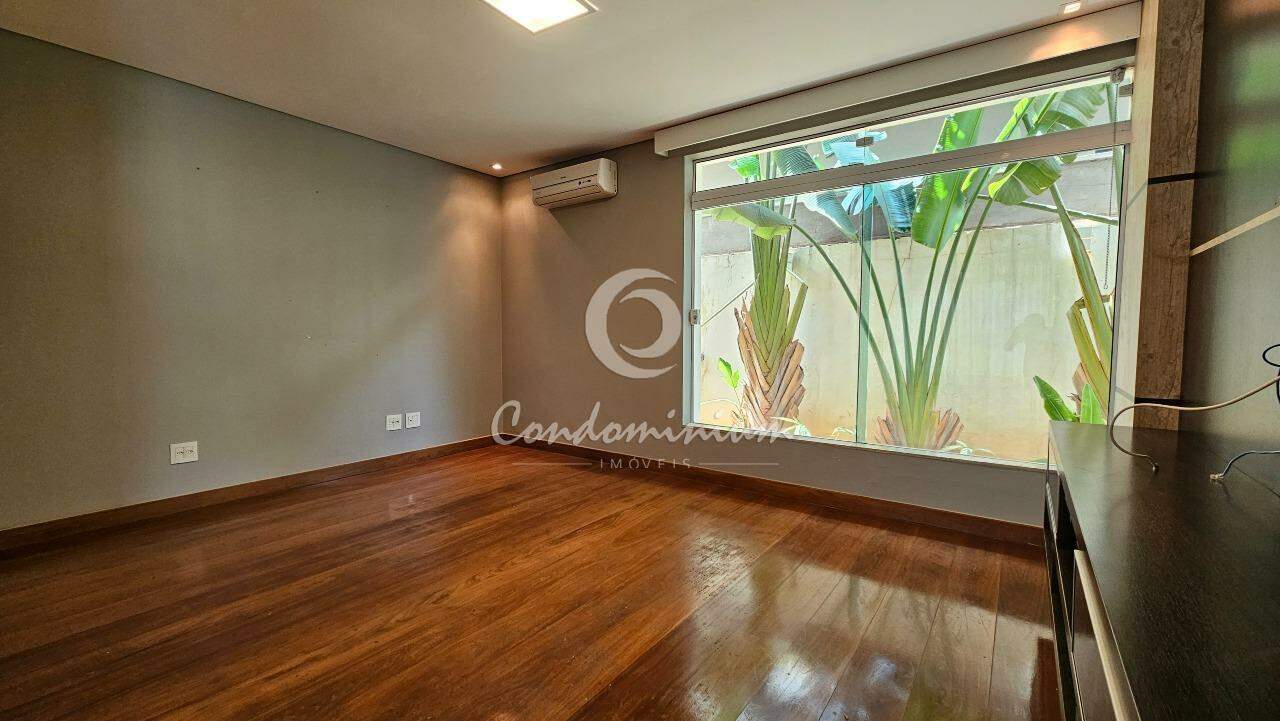 Casa de Condomínio com 3 quartos à venda, 315m² — foto 9 de 39
