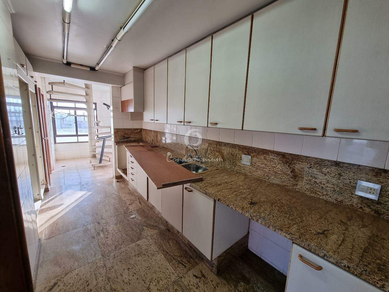 Apartamento com 4 quartos à venda, 735m² — foto 9 de 28