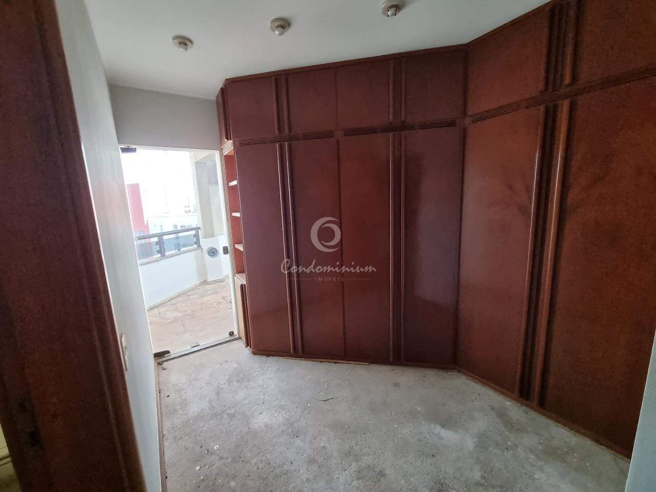 Apartamento com 4 quartos à venda, 735m² — foto 25 de 28