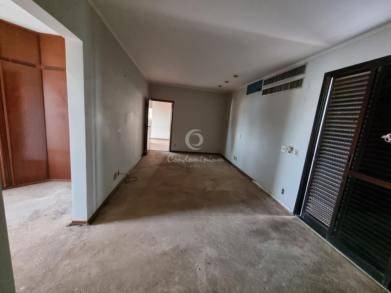 Apartamento com 4 quartos à venda, 735m² — foto 23 de 28