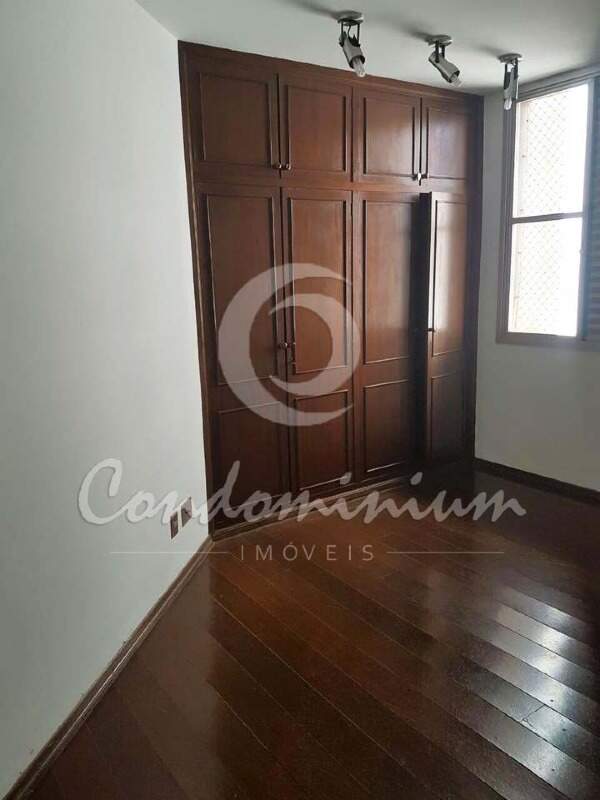 Apartamento com 3 quartos à venda, 156m² — foto 4 de 10