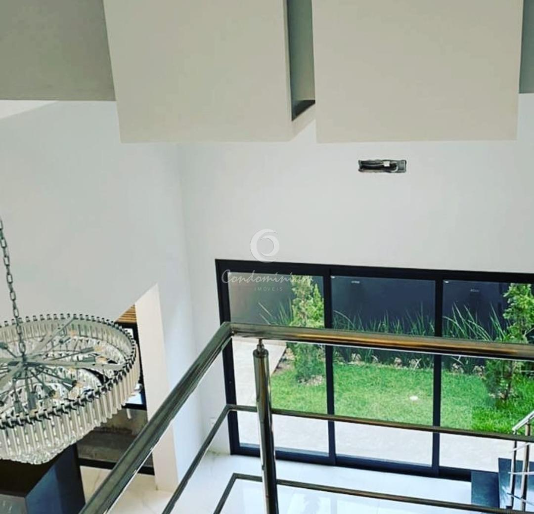 Casa de Condomínio  à venda, 445m² — foto 15 de 32