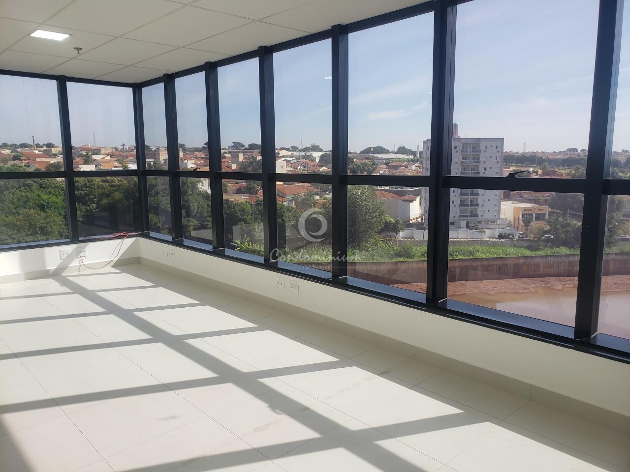 Conjunto Comercial / Sala  à venda, 48m² — foto 1 de 11