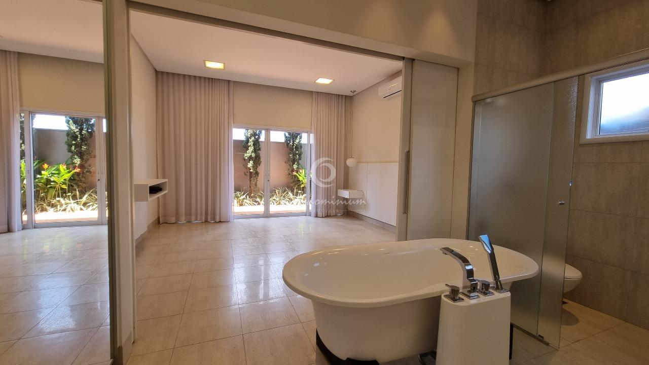 Casa de Condomínio com 3 quartos à venda, 420m² — foto 22 de 55
