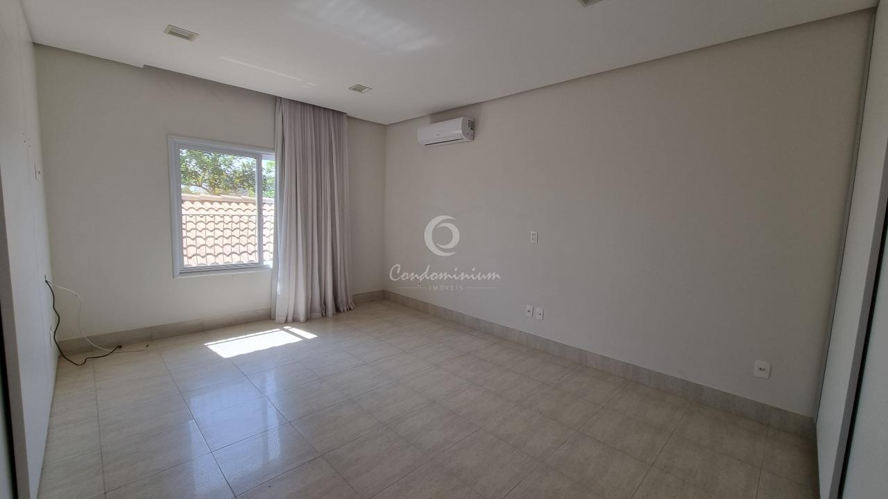 Casa de Condomínio com 3 quartos à venda, 420m² — foto 27 de 55