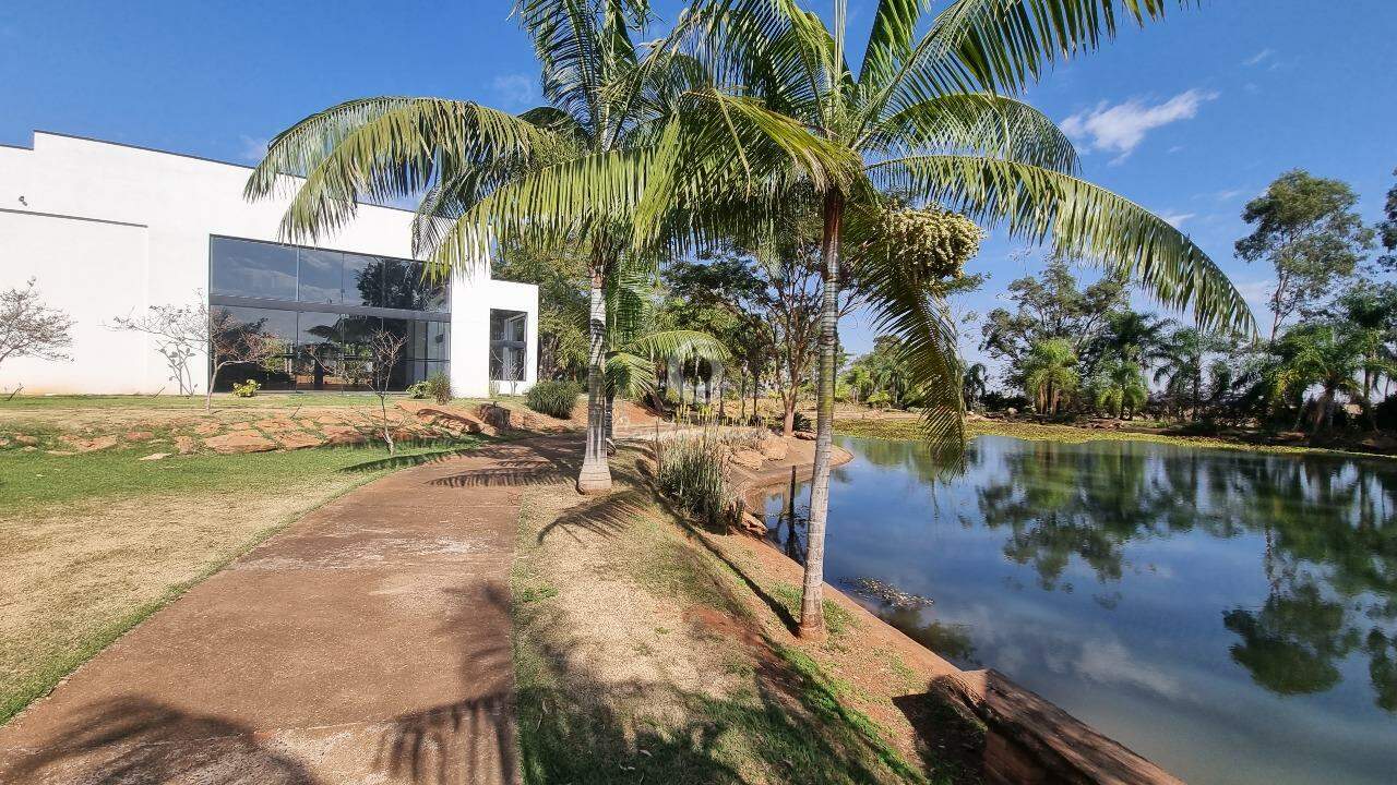Loja / Salão / Ponto Comercial  para aluguel, 1550m² — foto 17 de 29