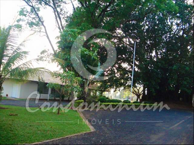 Casa de Condomínio com 3 quartos à venda, 220m² — foto 3 de 38