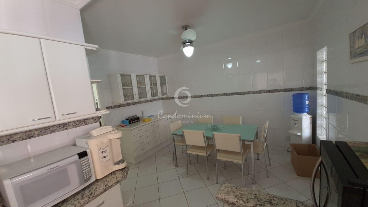 Casa de Condomínio  à venda, 290m² — foto 10 de 39