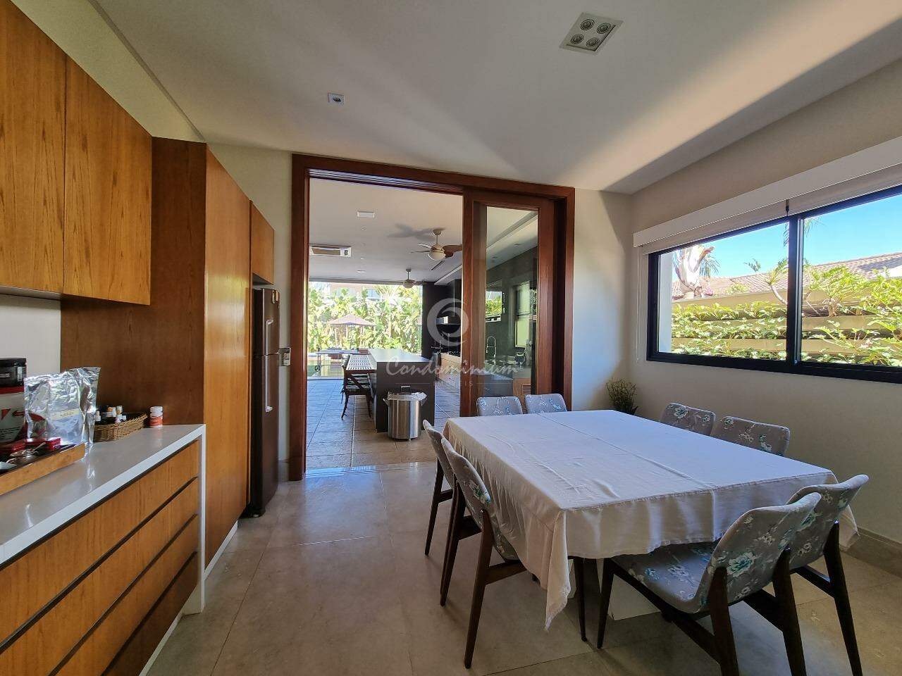 Casa de Condomínio com 5 quartos à venda, 850m² — foto 14 de 41