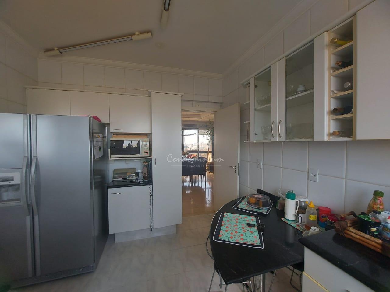 Apartamento com 3 quartos à venda, 127m² — foto 14 de 24