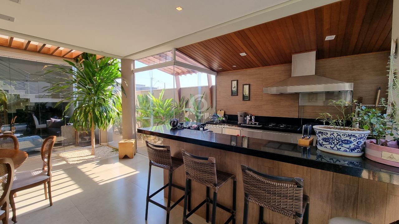 Casa de Condomínio  à venda, 370m² — foto 11 de 39