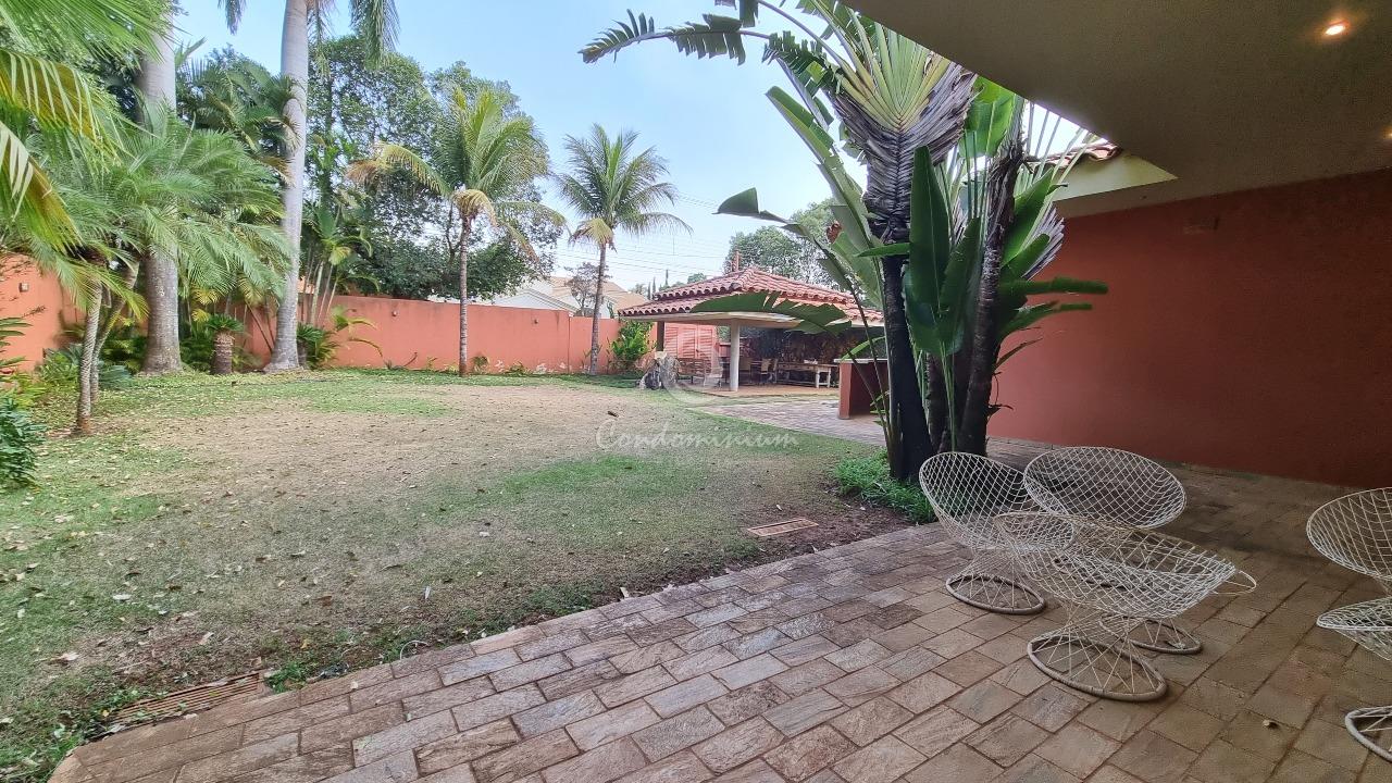 Casa de Condomínio com 4 quartos à venda, 520m² — foto 9 de 41