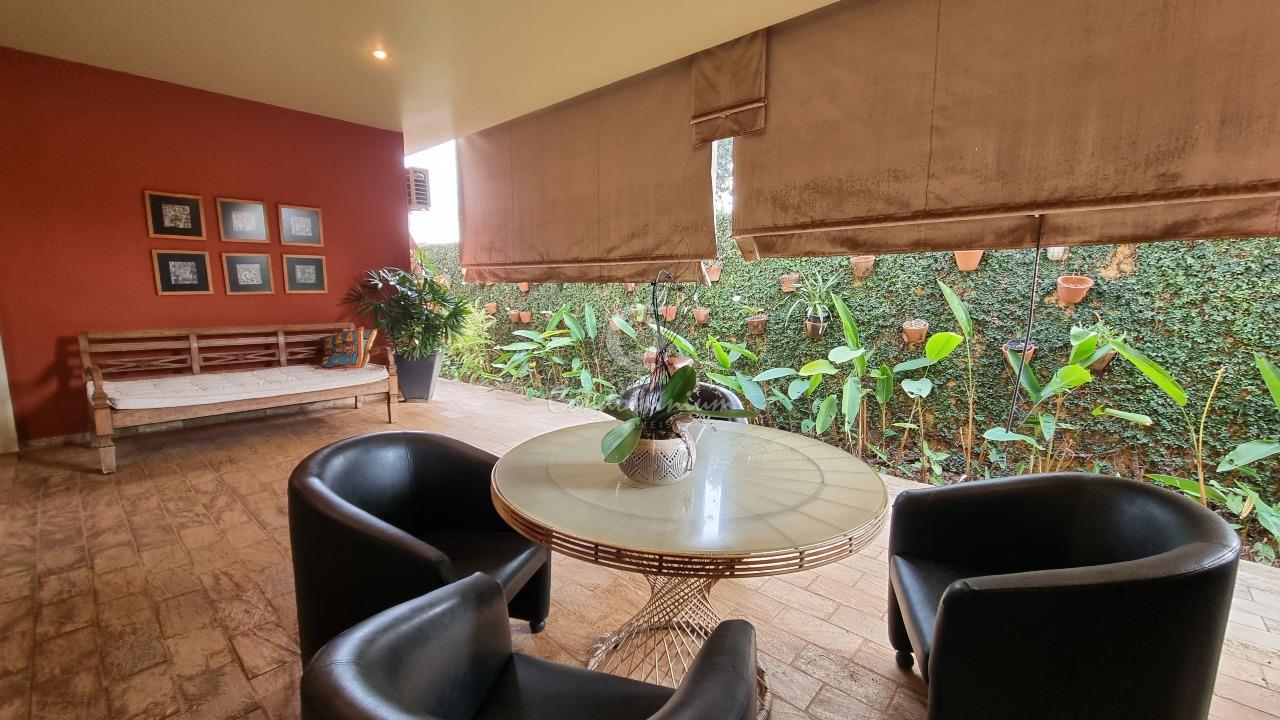 Casa de Condomínio com 4 quartos à venda, 520m² — foto 18 de 41
