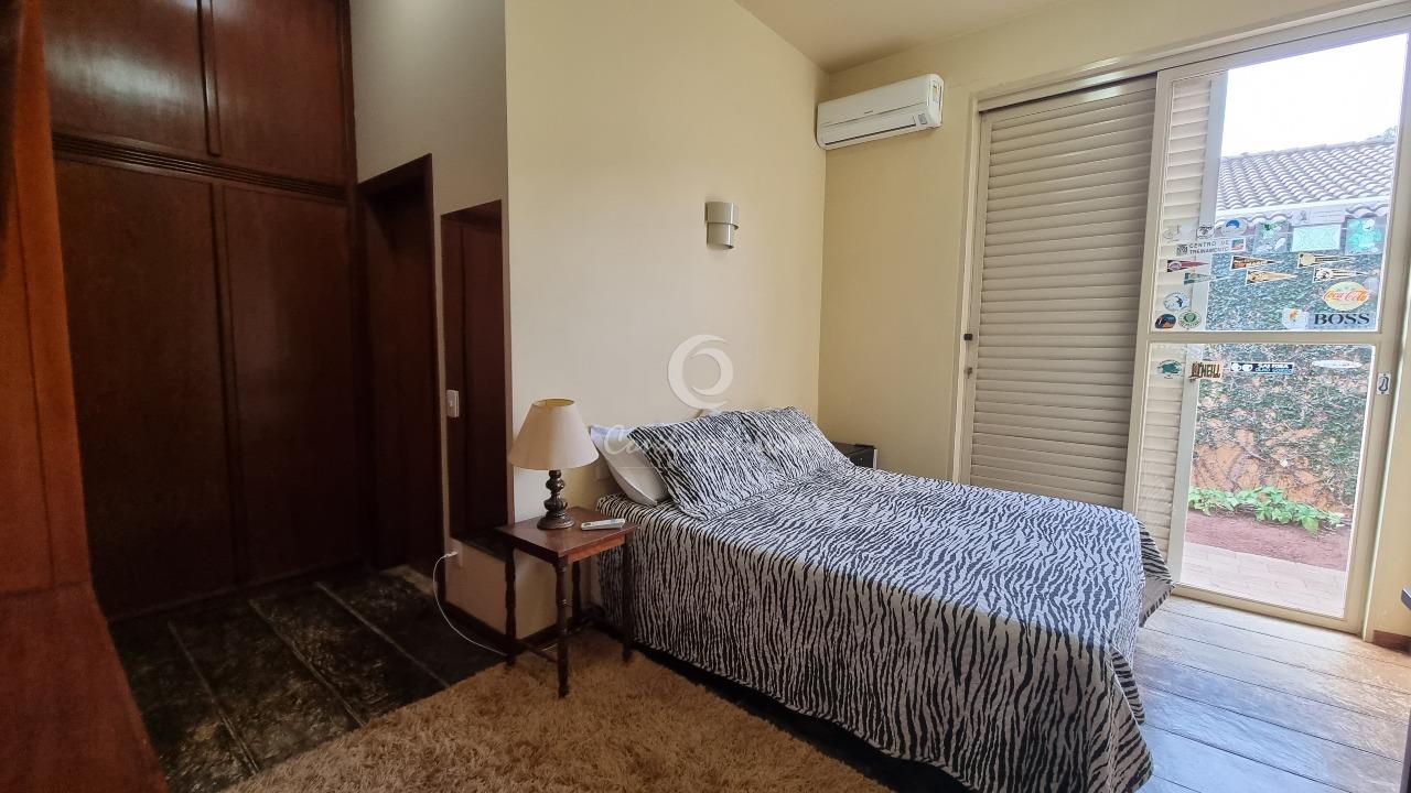 Casa de Condomínio com 4 quartos à venda, 520m² — foto 20 de 41