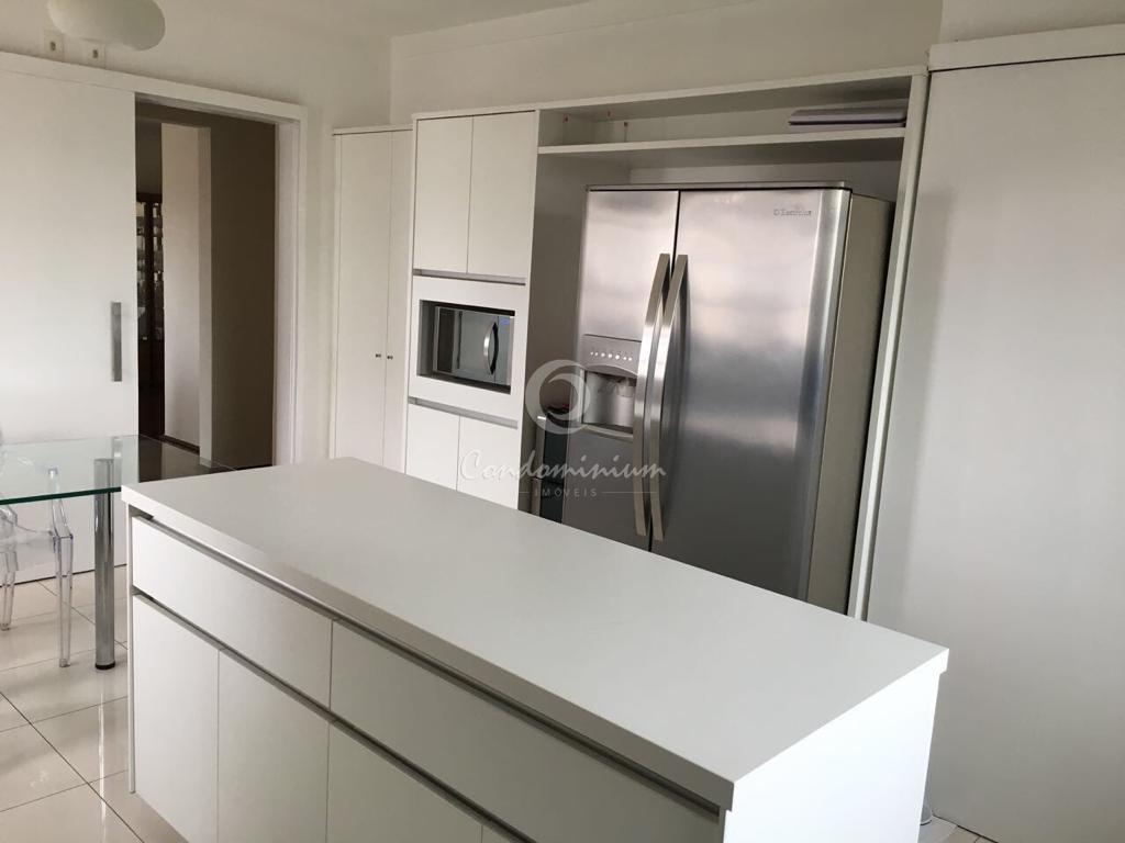 Apartamento com 3 quartos à venda, 267m² — foto 6 de 31