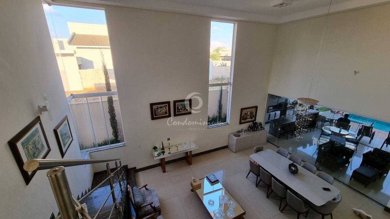 Casa de Condomínio com 4 quartos à venda, 330m² — foto 8 de 30
