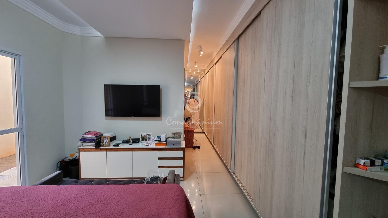 Casa de Condomínio com 4 quartos à venda, 330m² — foto 22 de 30