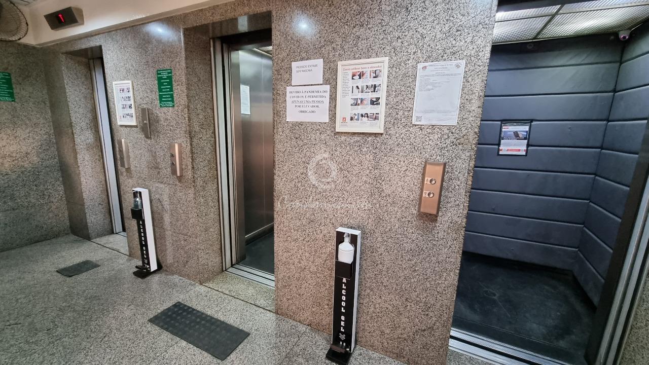 Conjunto Comercial / Sala  à venda, 60m² — foto 2 de 14