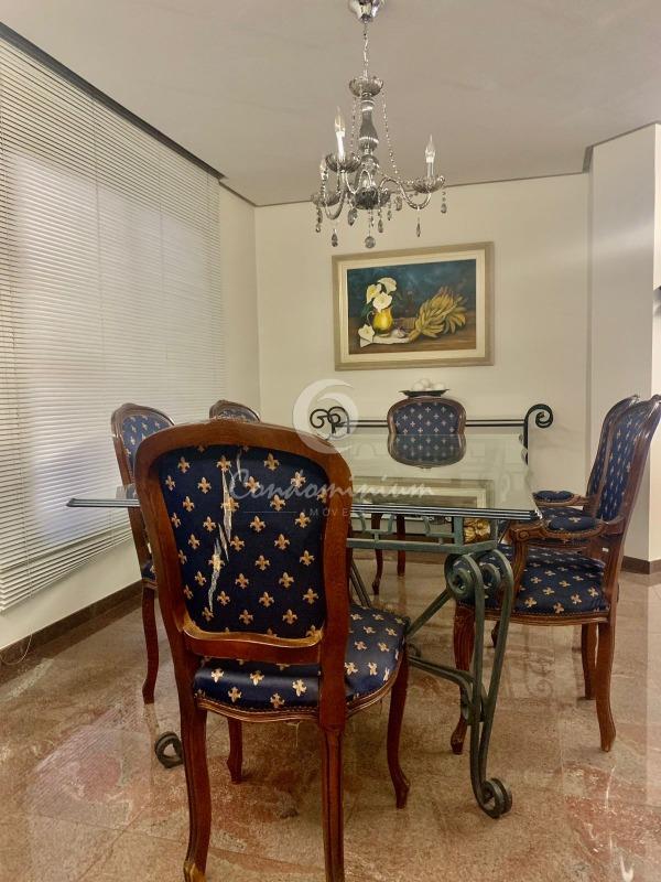 Apartamento com 4 quartos à venda, 265m² — foto 15 de 26