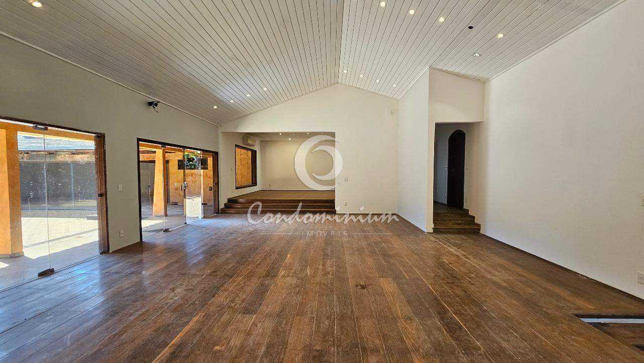 Imóvel Comercial com 6 quartos à venda, 980m² — foto 1 de 29