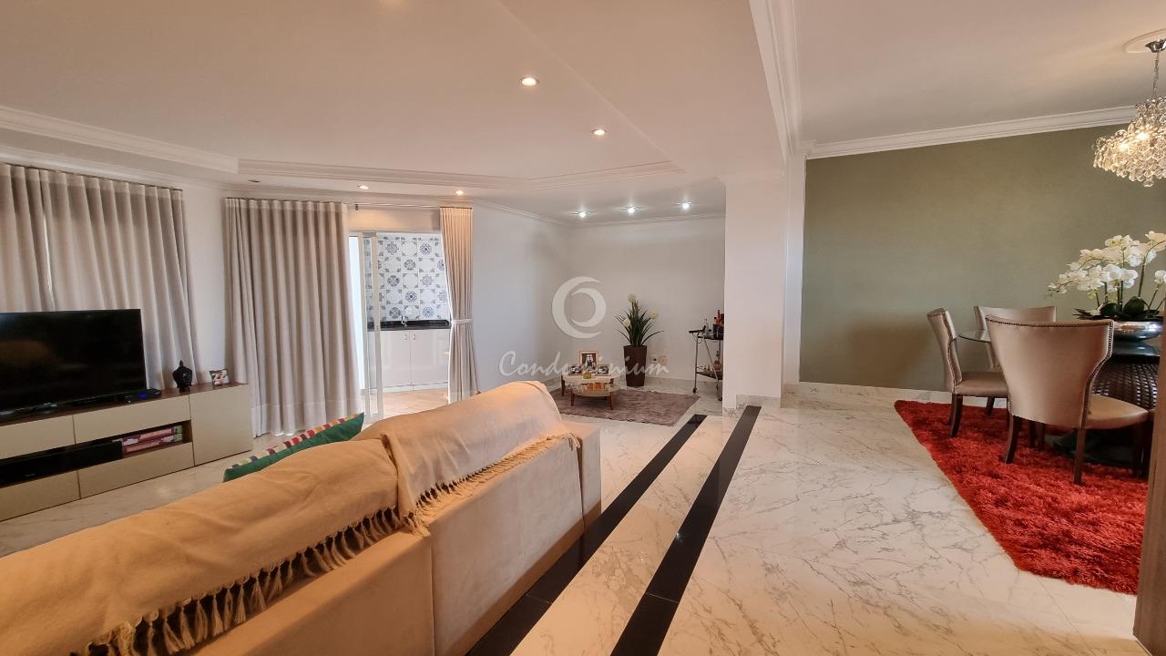 Apartamento com 4 quartos à venda, 310m² — foto 2 de 27