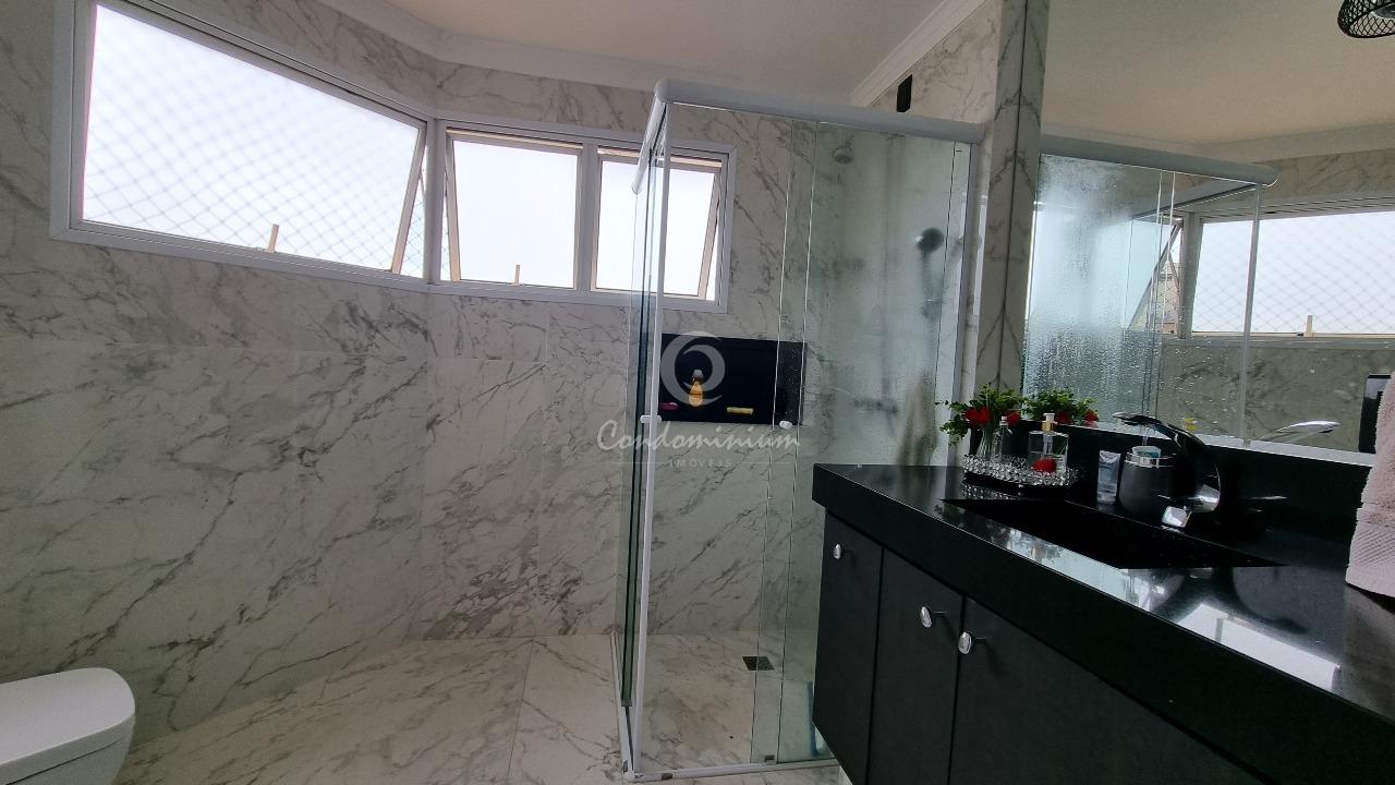 Apartamento com 4 quartos à venda, 310m² — foto 16 de 27