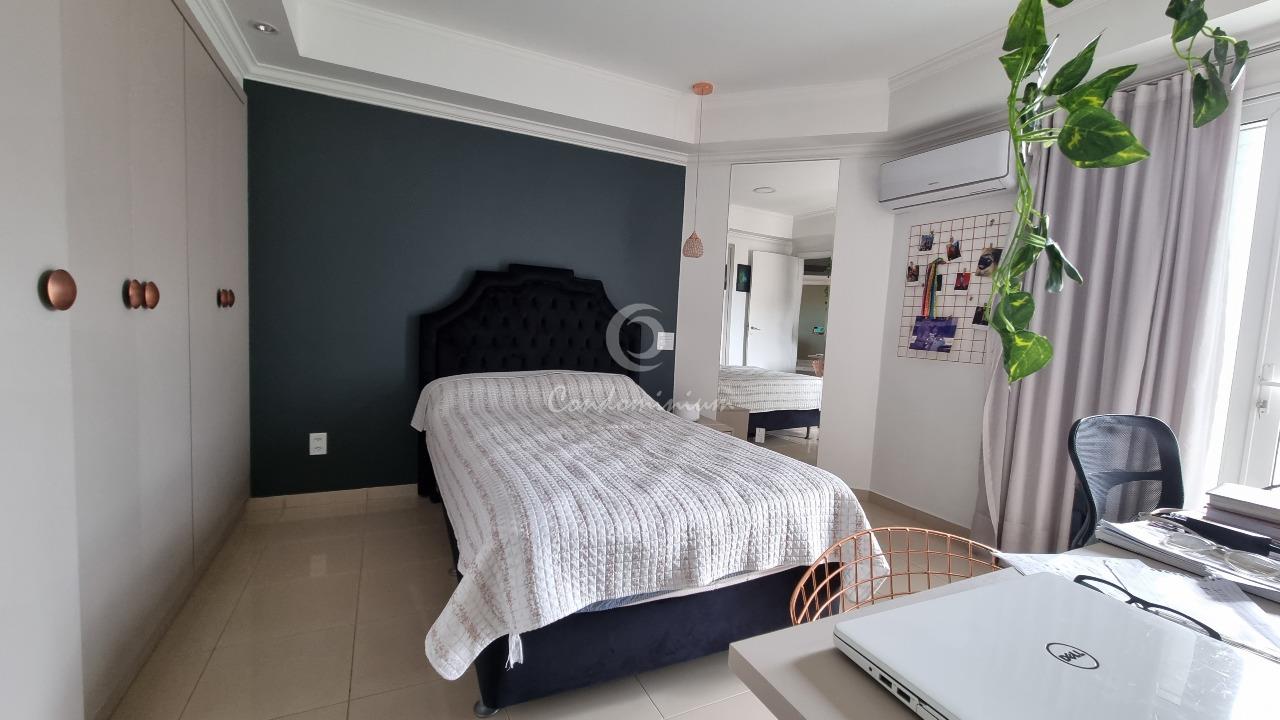 Apartamento com 4 quartos à venda, 310m² — foto 17 de 27