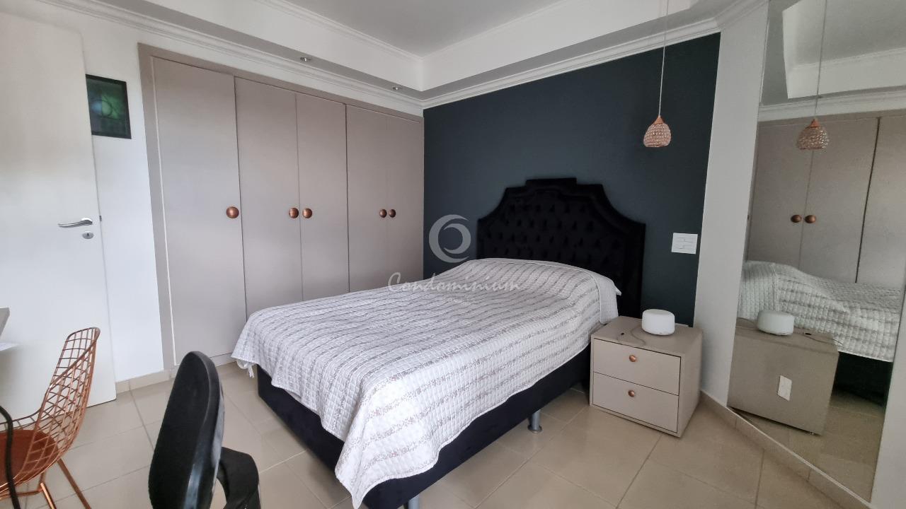 Apartamento com 4 quartos à venda, 310m² — foto 18 de 27