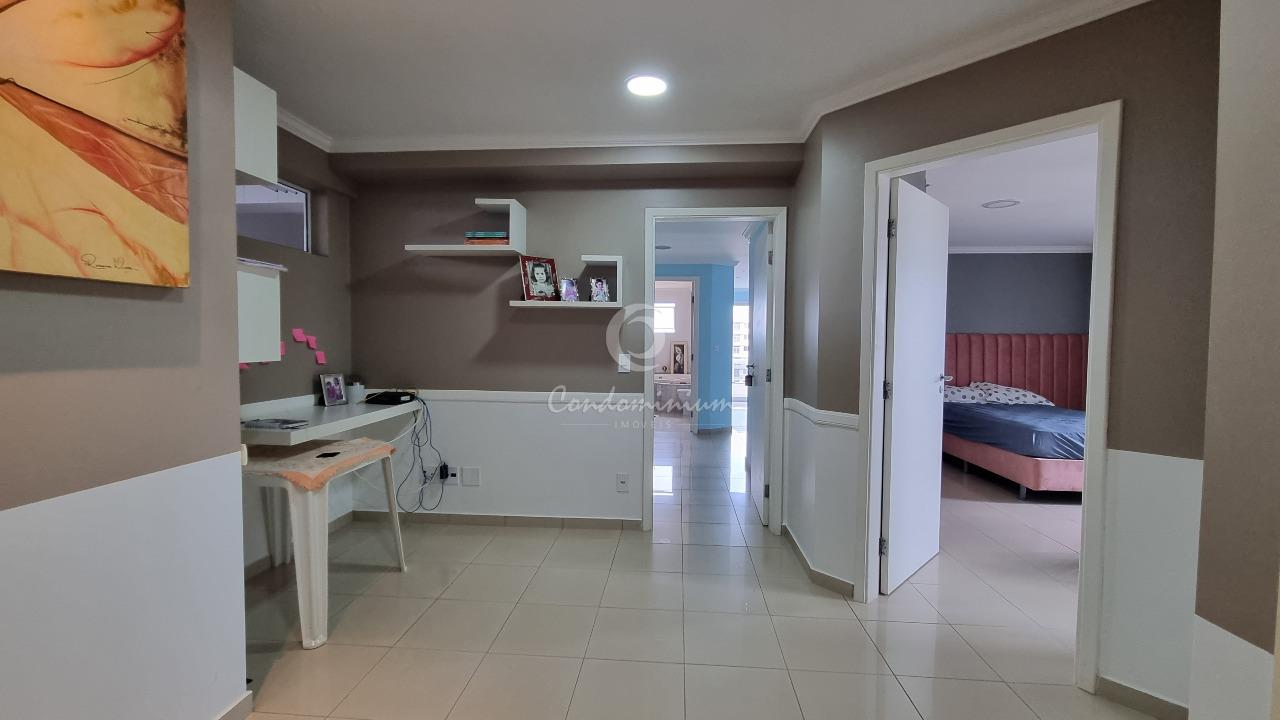 Apartamento com 4 quartos à venda, 310m² — foto 19 de 27