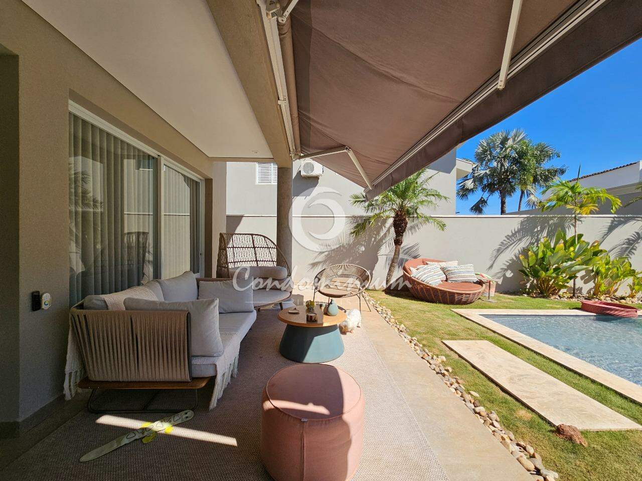 Casa de Condomínio com 3 quartos à venda, 322m² — foto 17 de 57