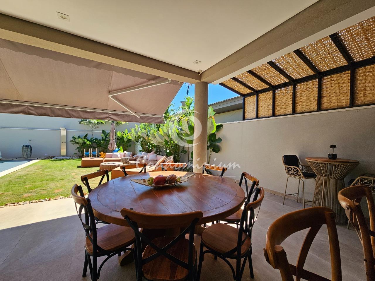Casa de Condomínio com 3 quartos à venda, 322m² — foto 12 de 57