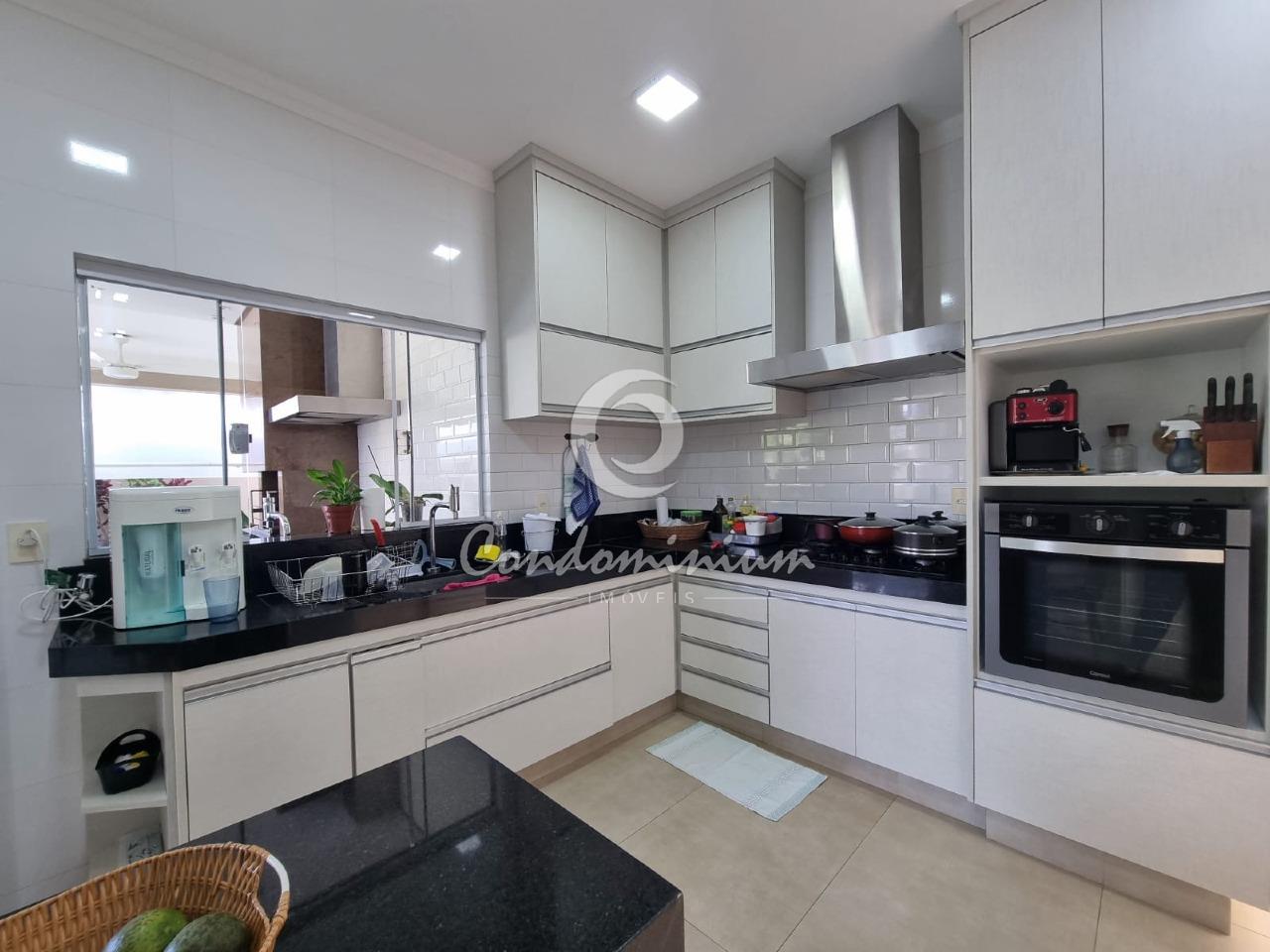 Casa de Condomínio com 3 quartos à venda, 280m² — foto 12 de 25