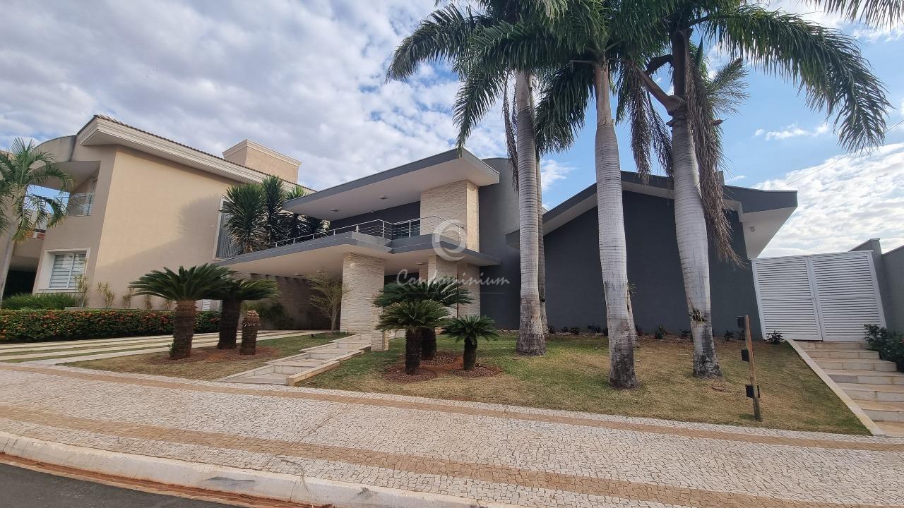 Casa de Condomínio com 3 quartos à venda, 390m² — foto 2 de 52